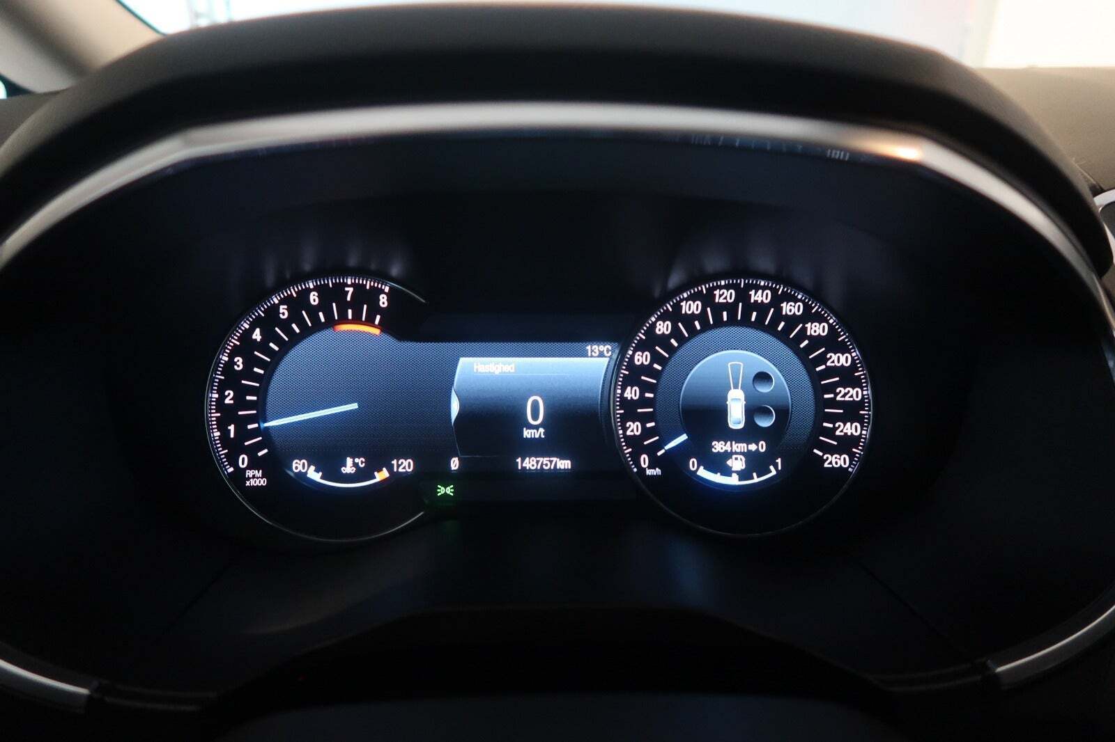 Sort Ford S-MAX fra 2017