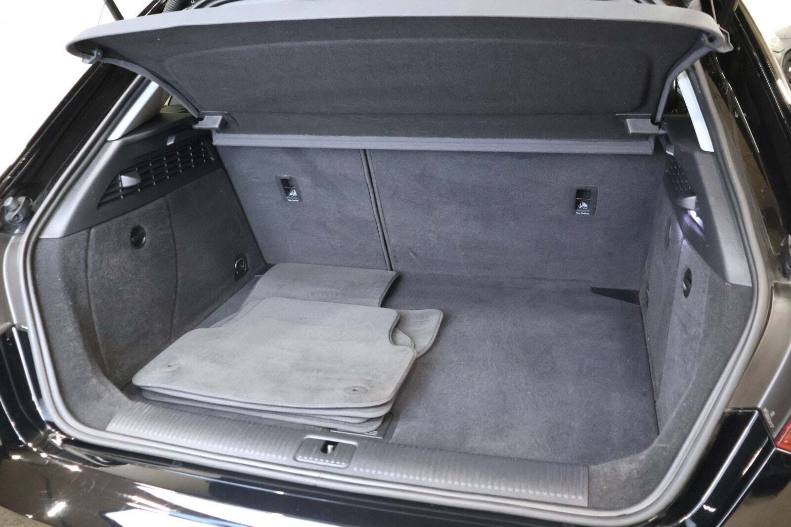 Sort Audi A3 fra 2020