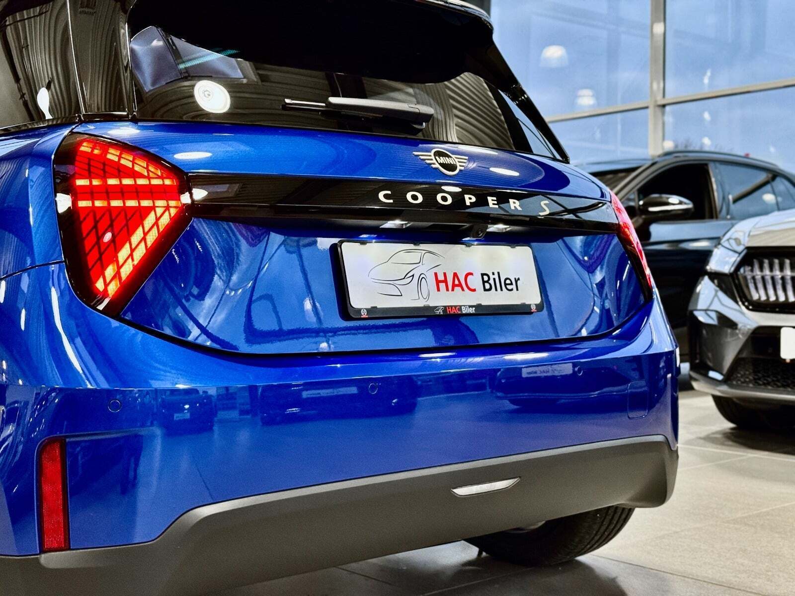 Mini Cooper SE Favoured Trim XL