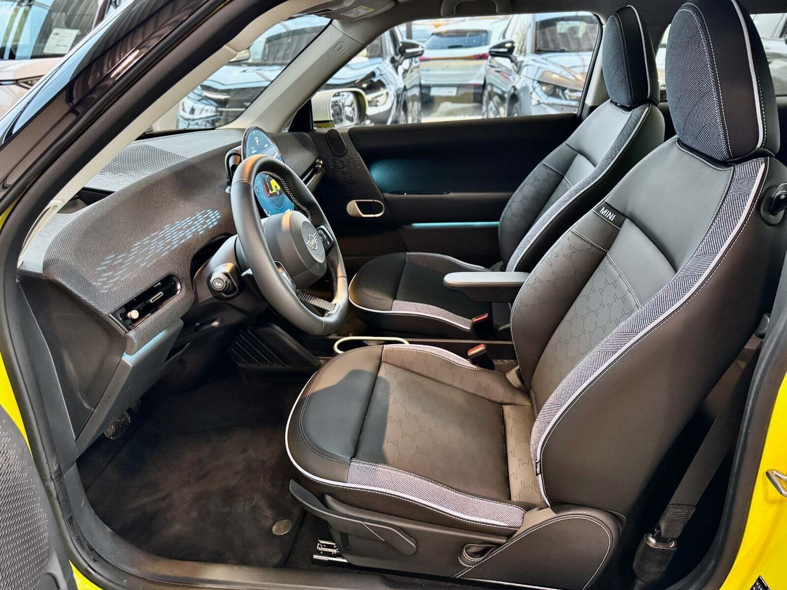 Mini Cooper SE Classic Trim M