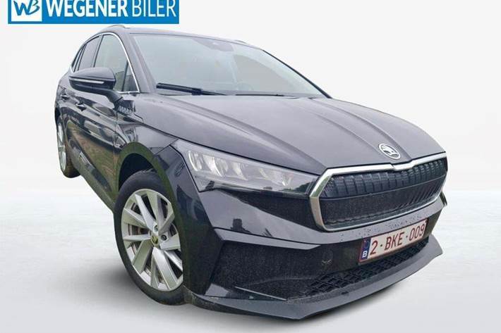 Sort Skoda Enyaq fra 2022 set udefra