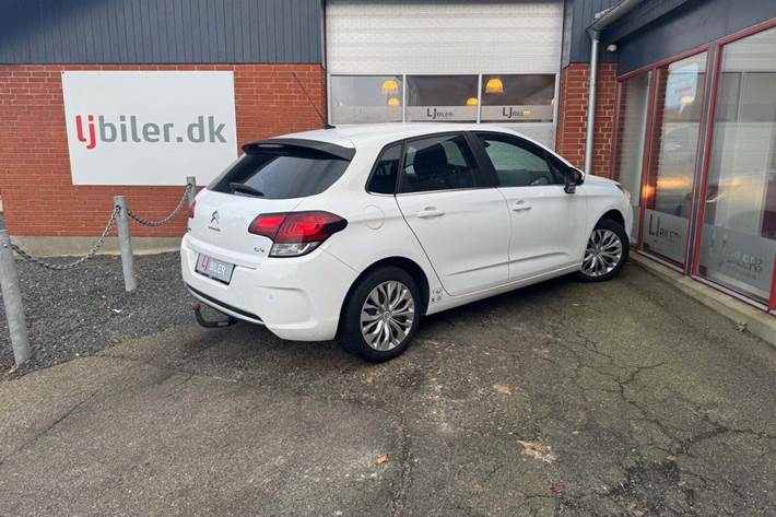 Hvid Citroën C4 fra 2016