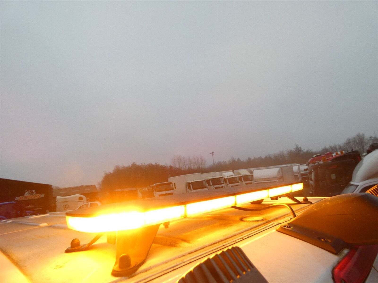 Hvid Mercedes Sprinter 317 fra 2022