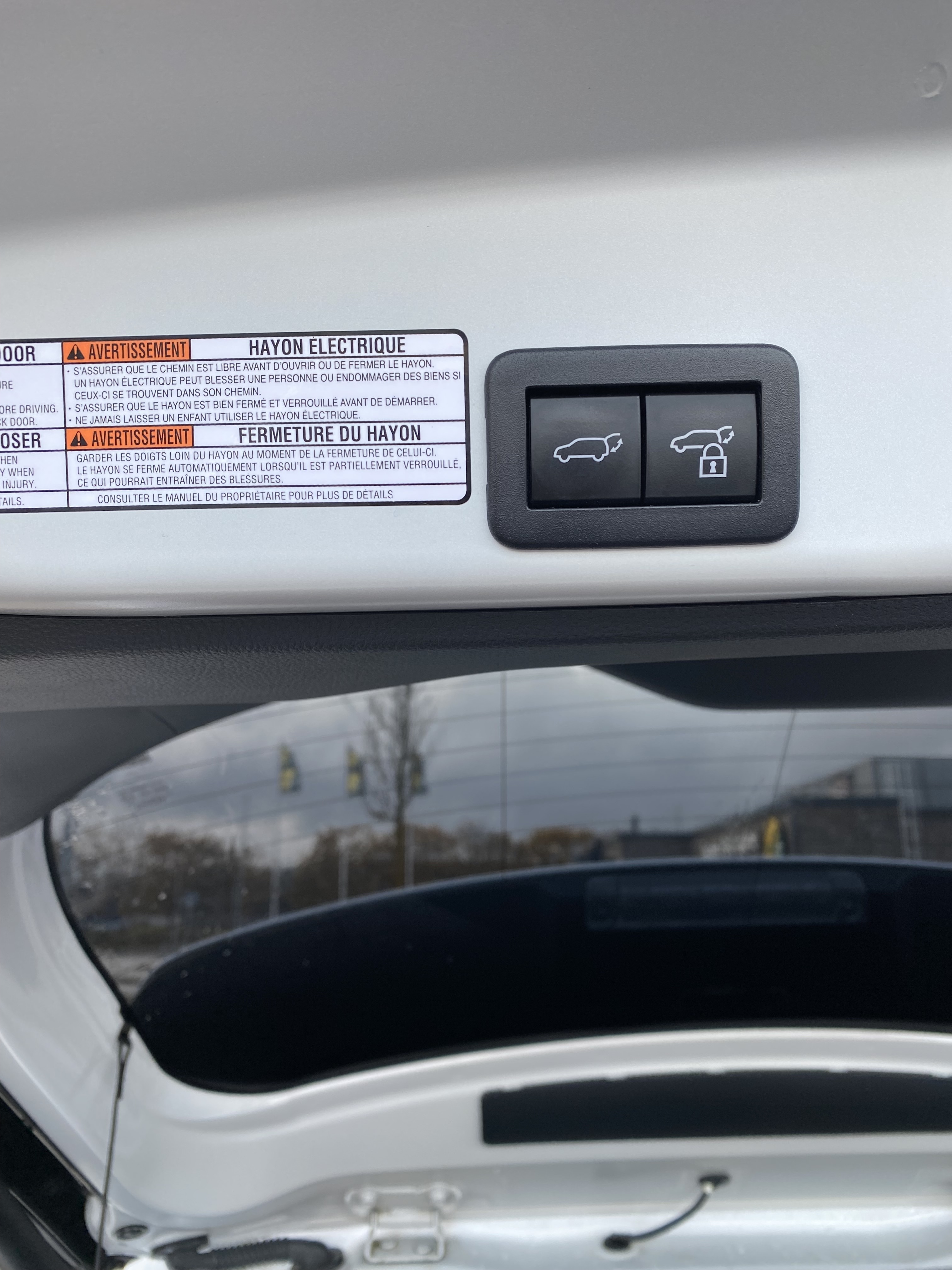 Hvid Toyota Yaris Cross fra 2023