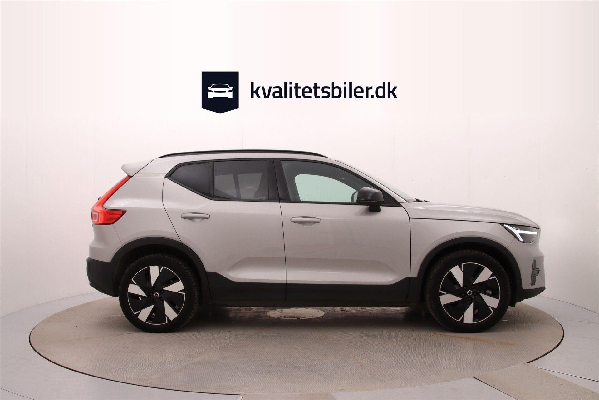 Volvo XC40 Recharge Extended Range Core 252HK 5d Aut.