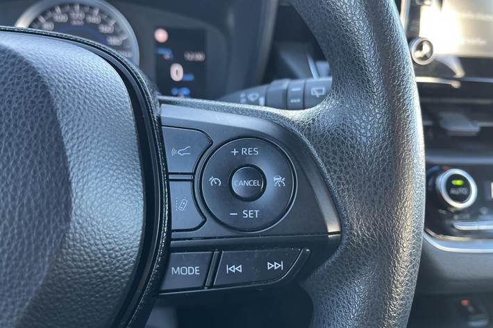 Sølv Toyota Corolla fra 2020