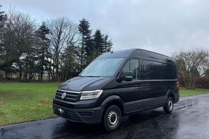 Sort VW Crafter 35 fra 2019