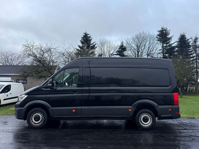 VW Crafter 35 2,0 TDi 177 Kassevogn L3H3 aut.