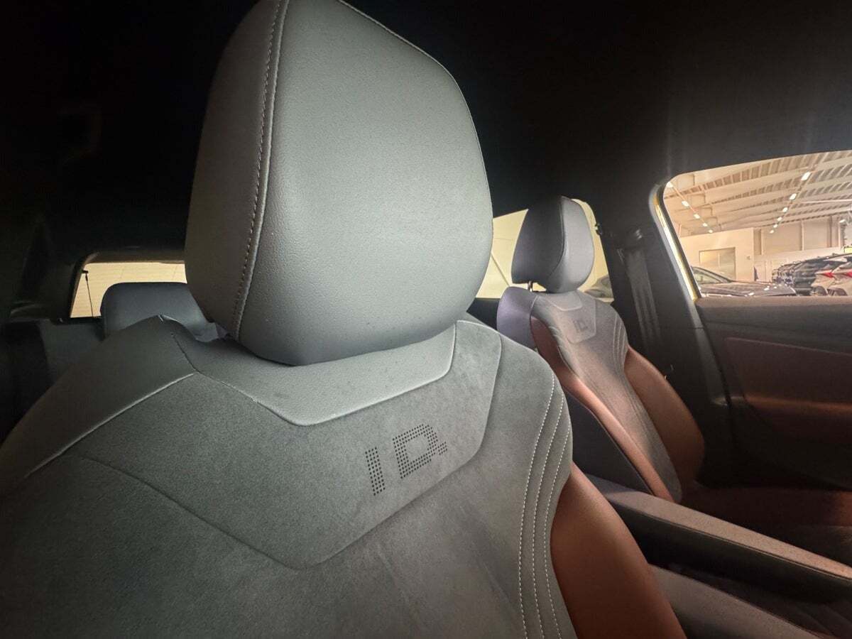 Gul VW ID.4 fra 2021