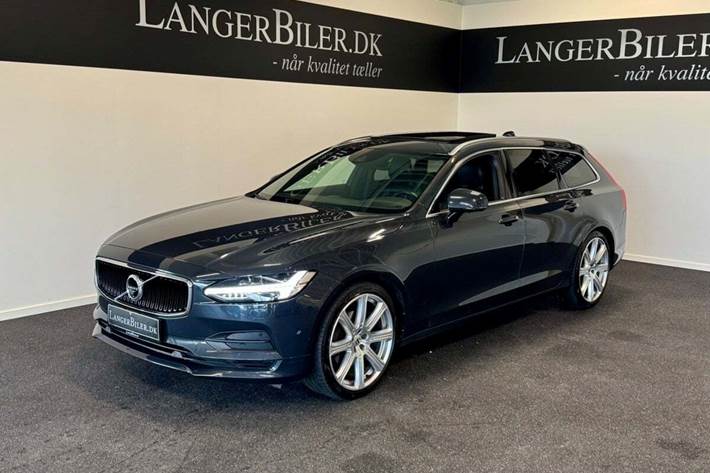 Blå Volvo V90 fra 2016 set udefra