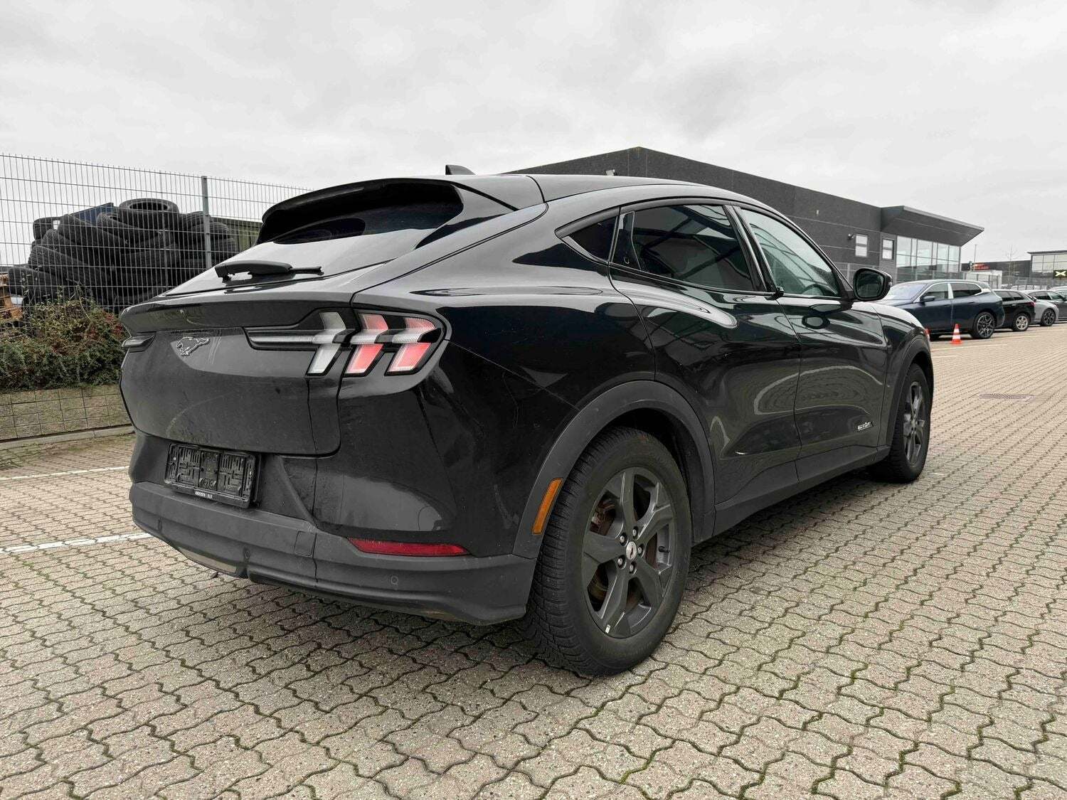 Ford Mustang Mach-E 98 Extended Range