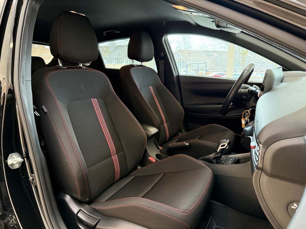 Sort Hyundai i20 fra 2022