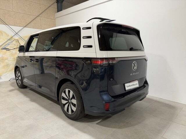 Blå VW ID.Buzz fra 2023