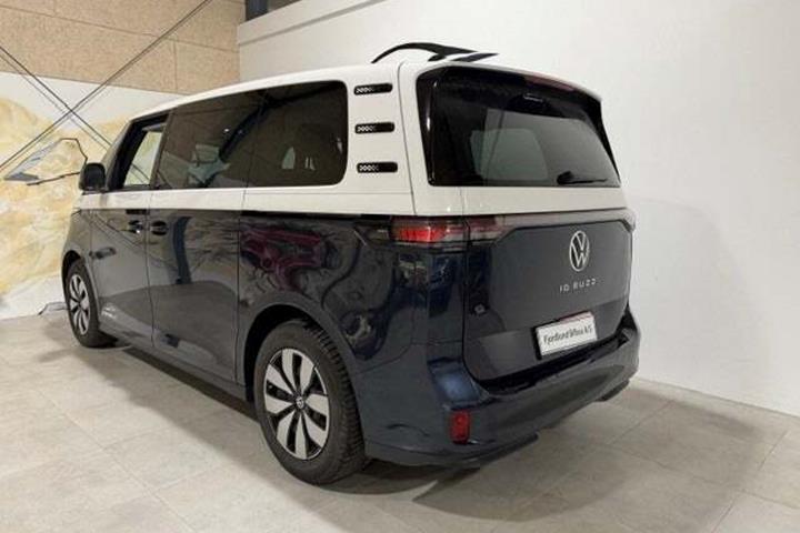 Blå VW ID.Buzz fra 2023