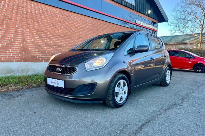 undefined Kia Venga fra 2013 set udefra