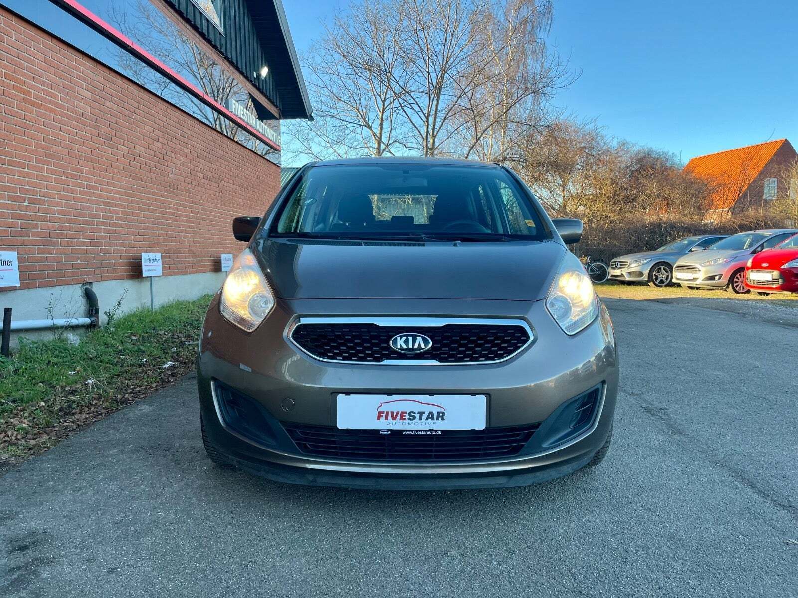 undefined Kia Venga fra 2013 set udefra
