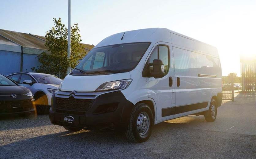 Citroën Jumper 35+ 2,2 BlueHDi 165 L3H2 FlexLine+