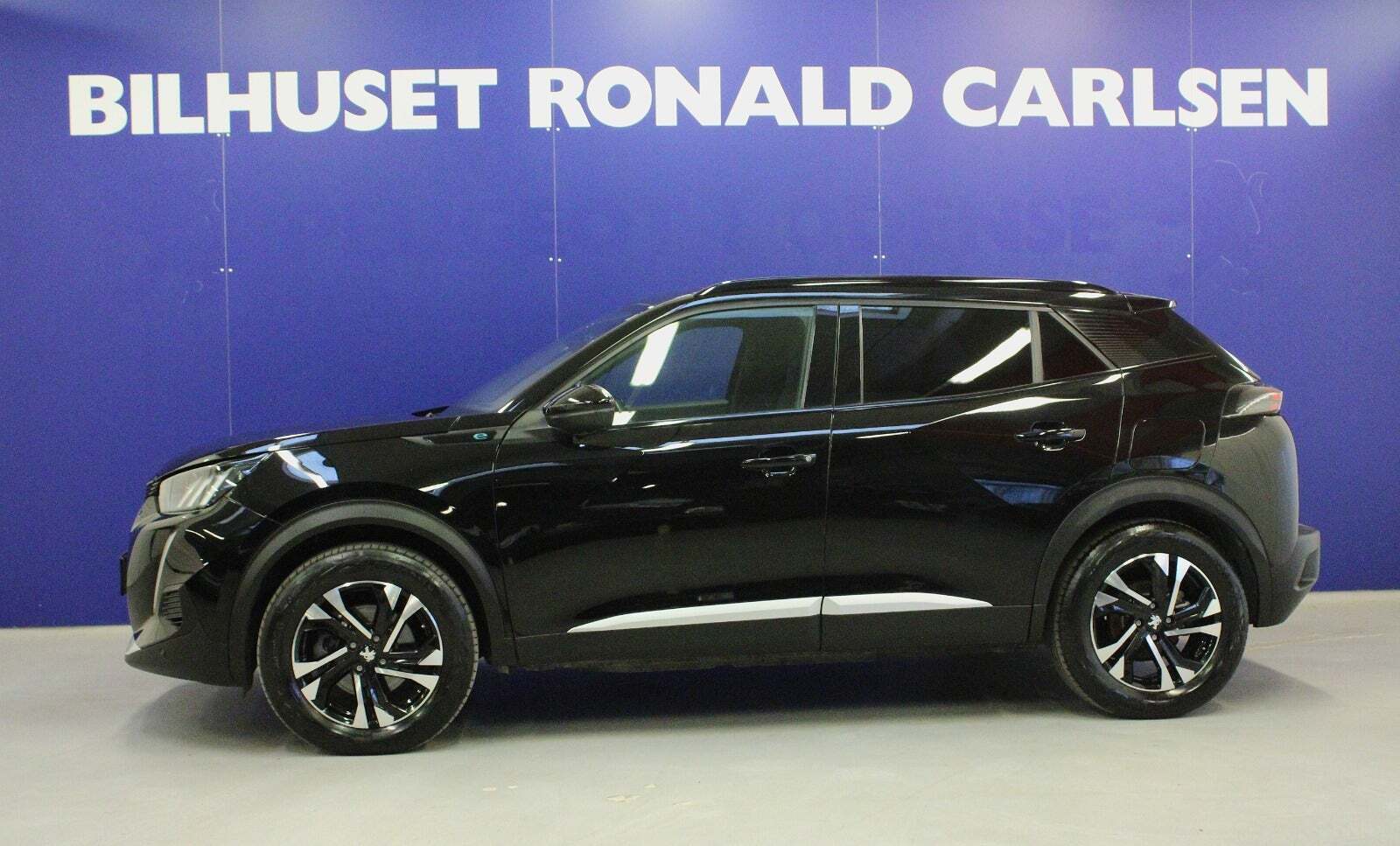 Peugeot e-2008 50 GT Sky