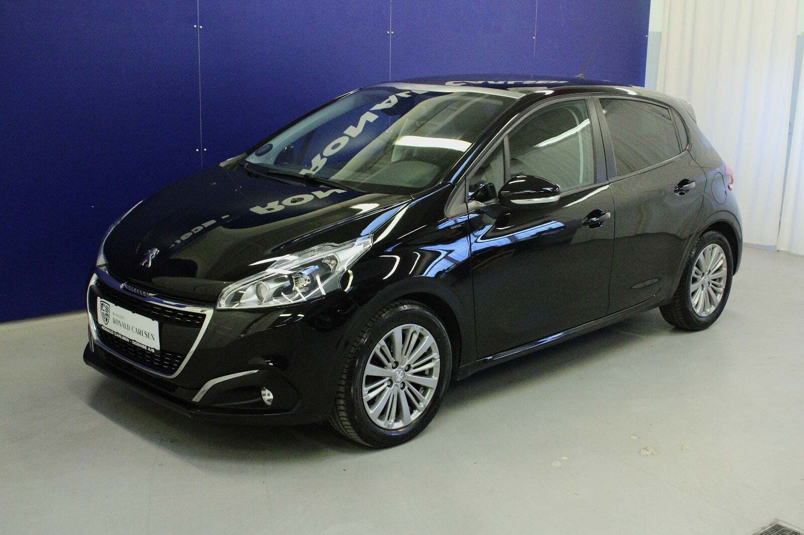 Peugeot 208 1,2 PureTech 82 Signature Sky
