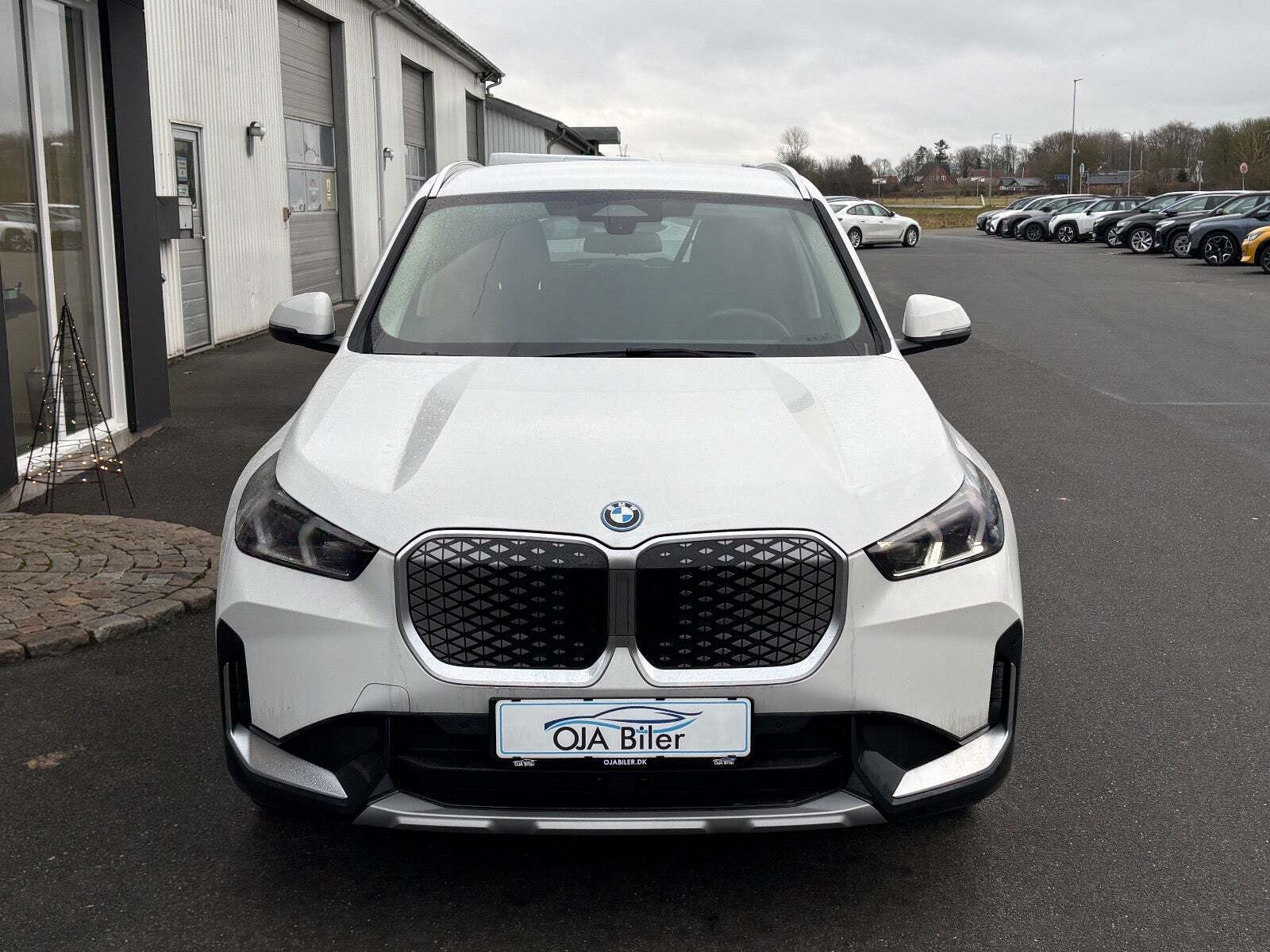 BMW iX1 eDrive20 X-Line