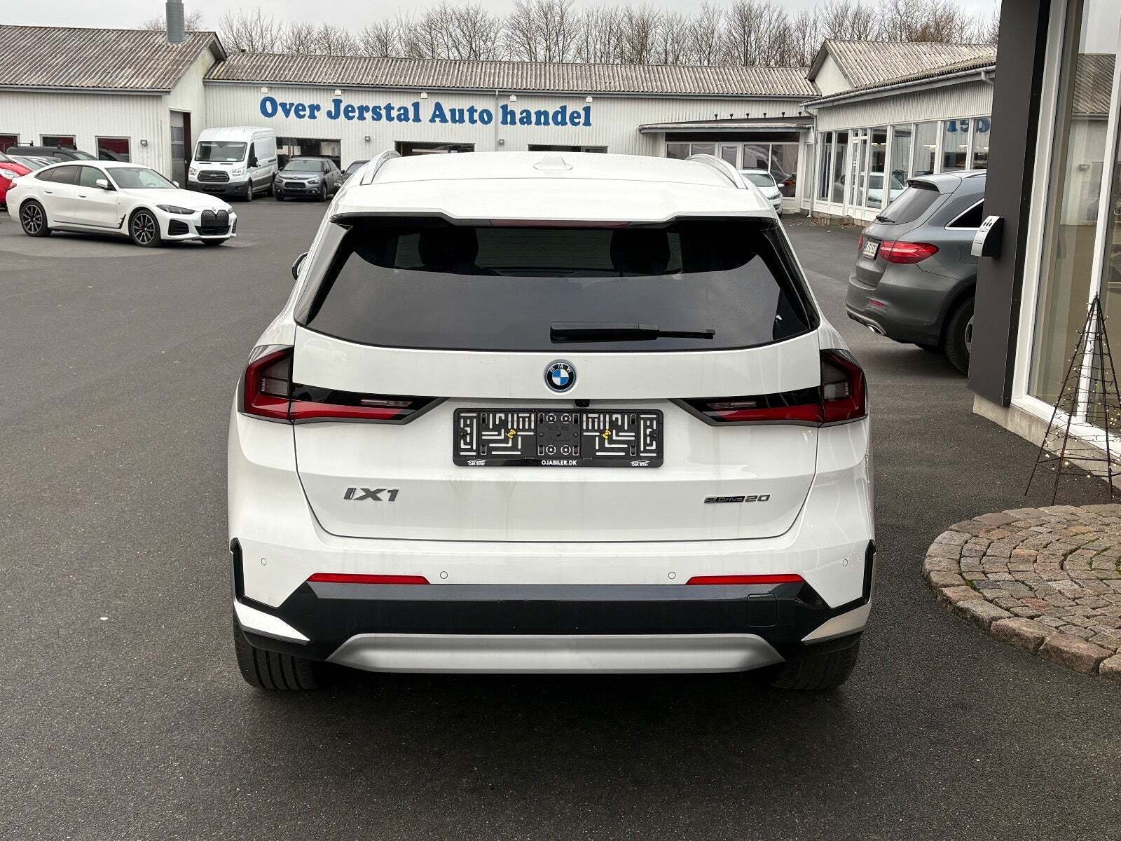 BMW iX1 eDrive20 X-Line