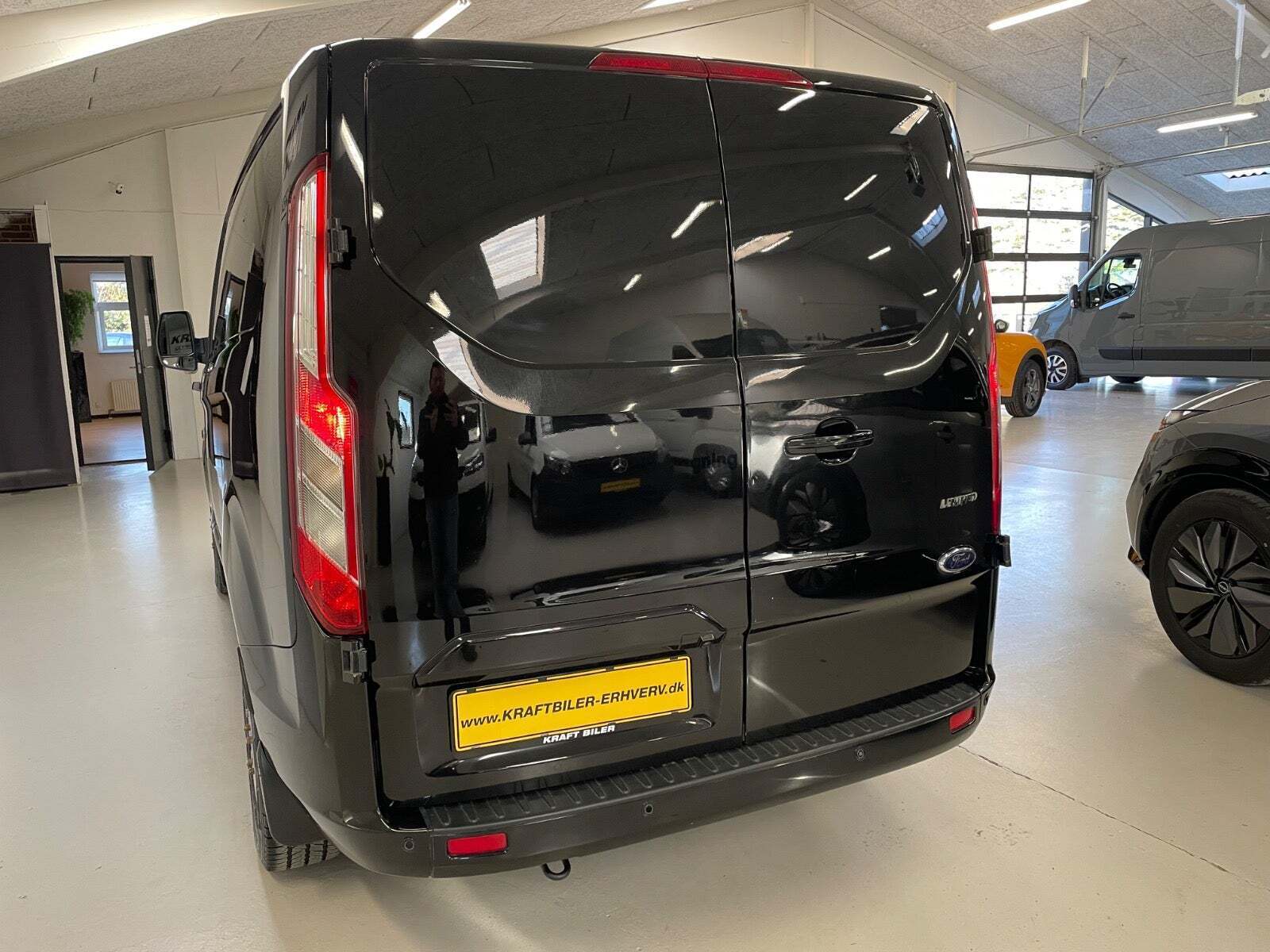 Ford Transit Custom 340S 1,0 PHEV Limited aut.