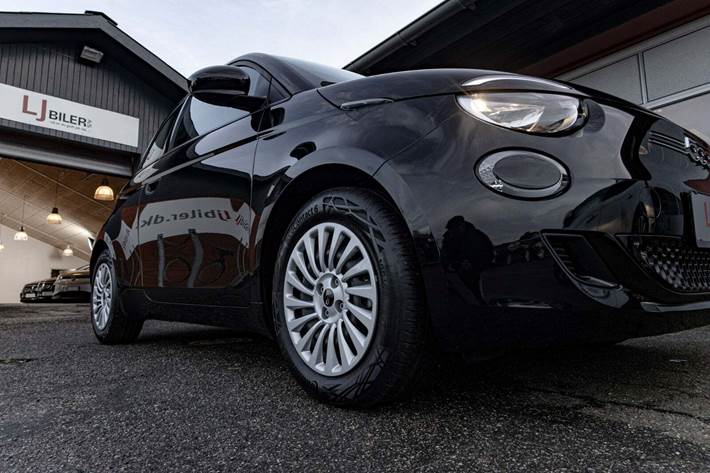 Sort Fiat 500e fra 2021
