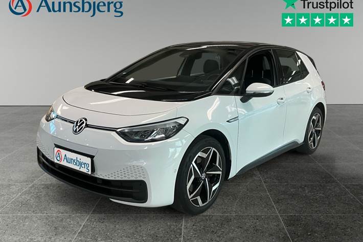 Hvid VW ID.3 fra 2023 set udefra