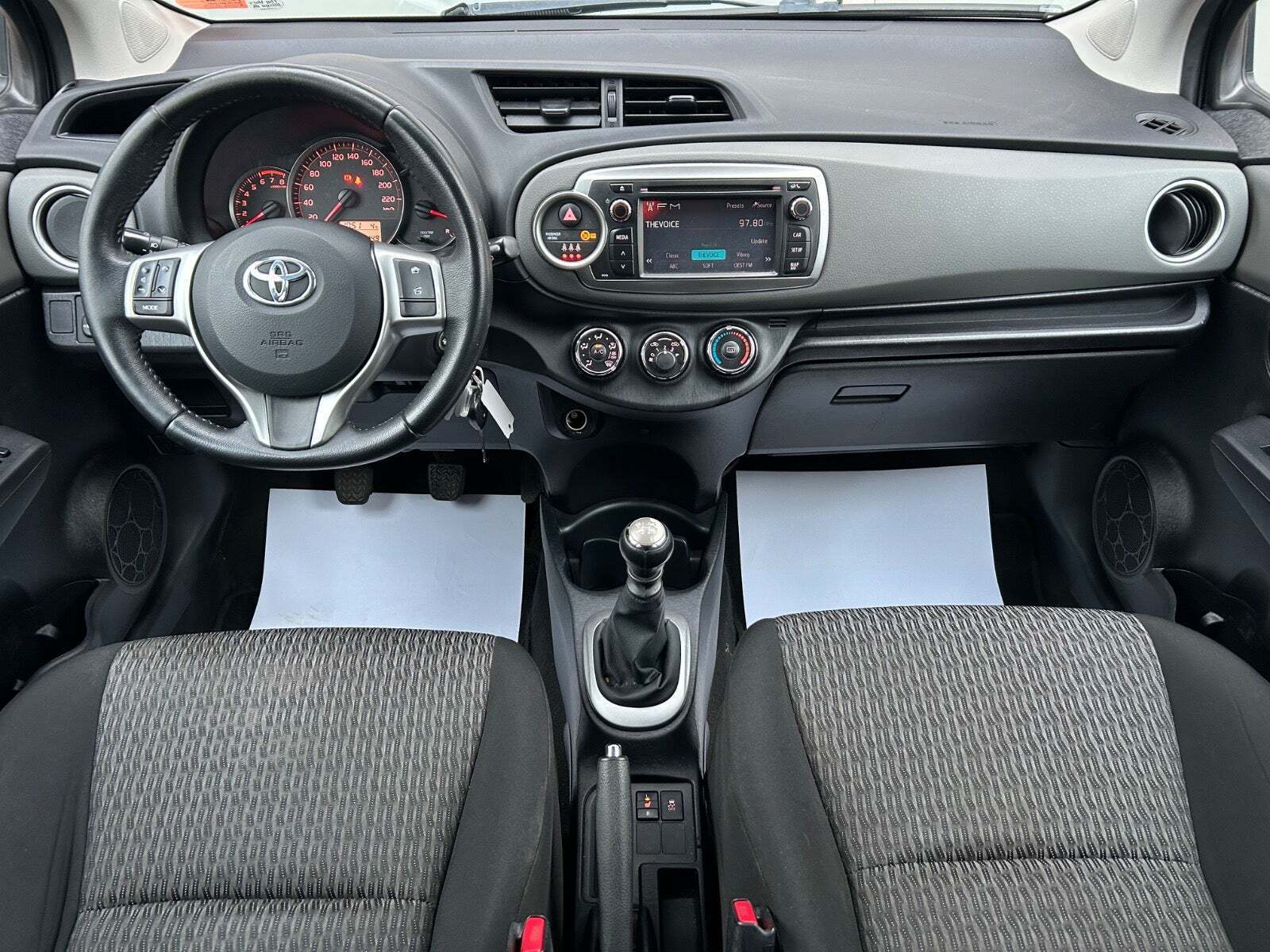 Toyota Yaris 1,3 VVT-i T2