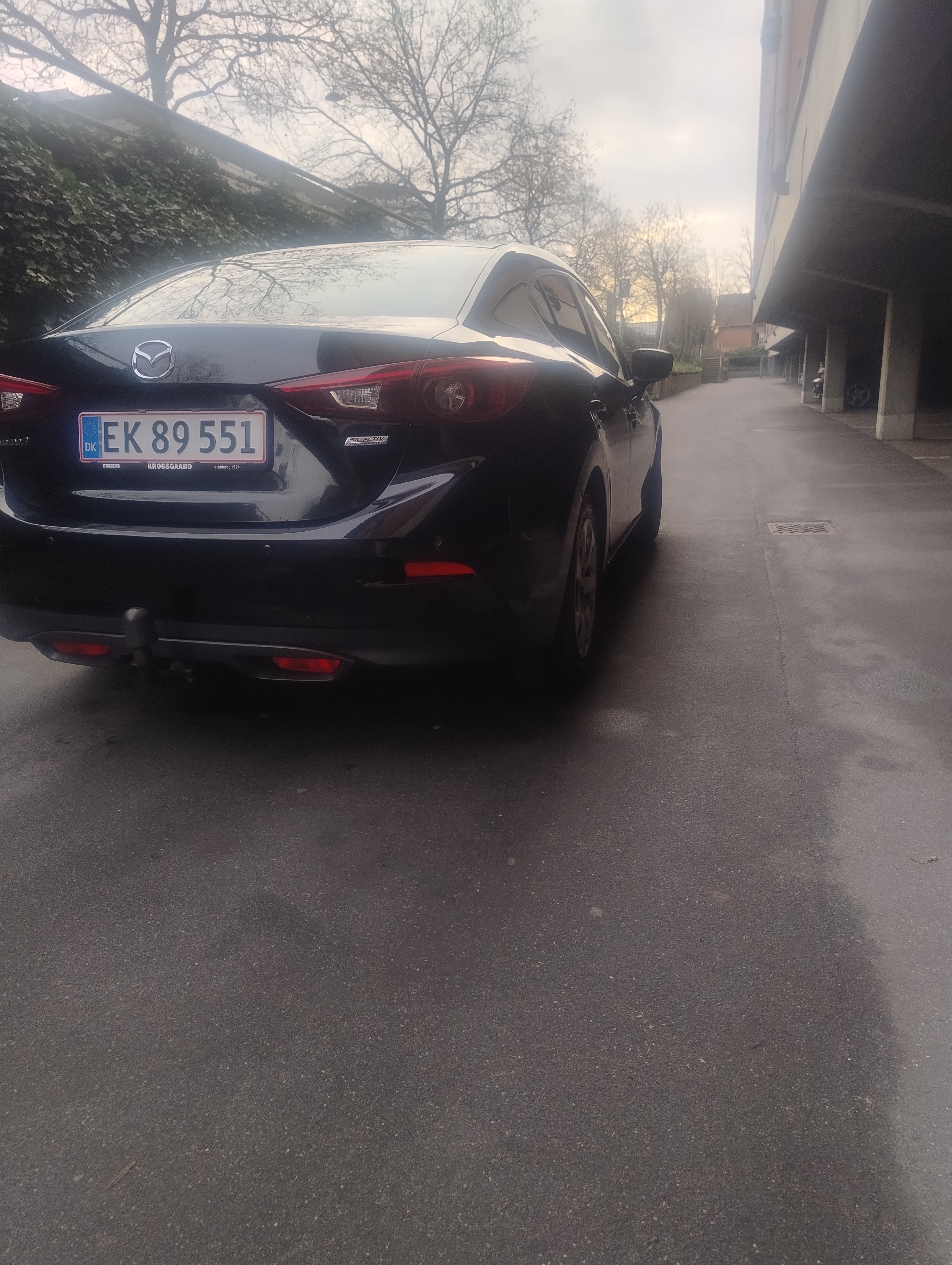 Mazda 3 2,0 SKYACTIV-G 120 HK 4-dørs aut.
