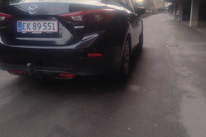 Sort Mazda 3 fra 2018