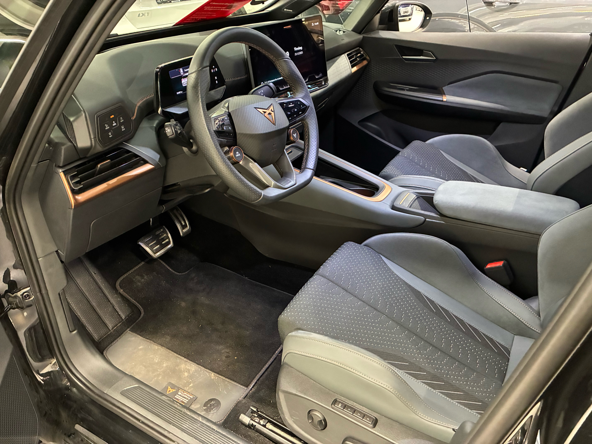 Cupra Born EL VZ 326HK 5d Aut.