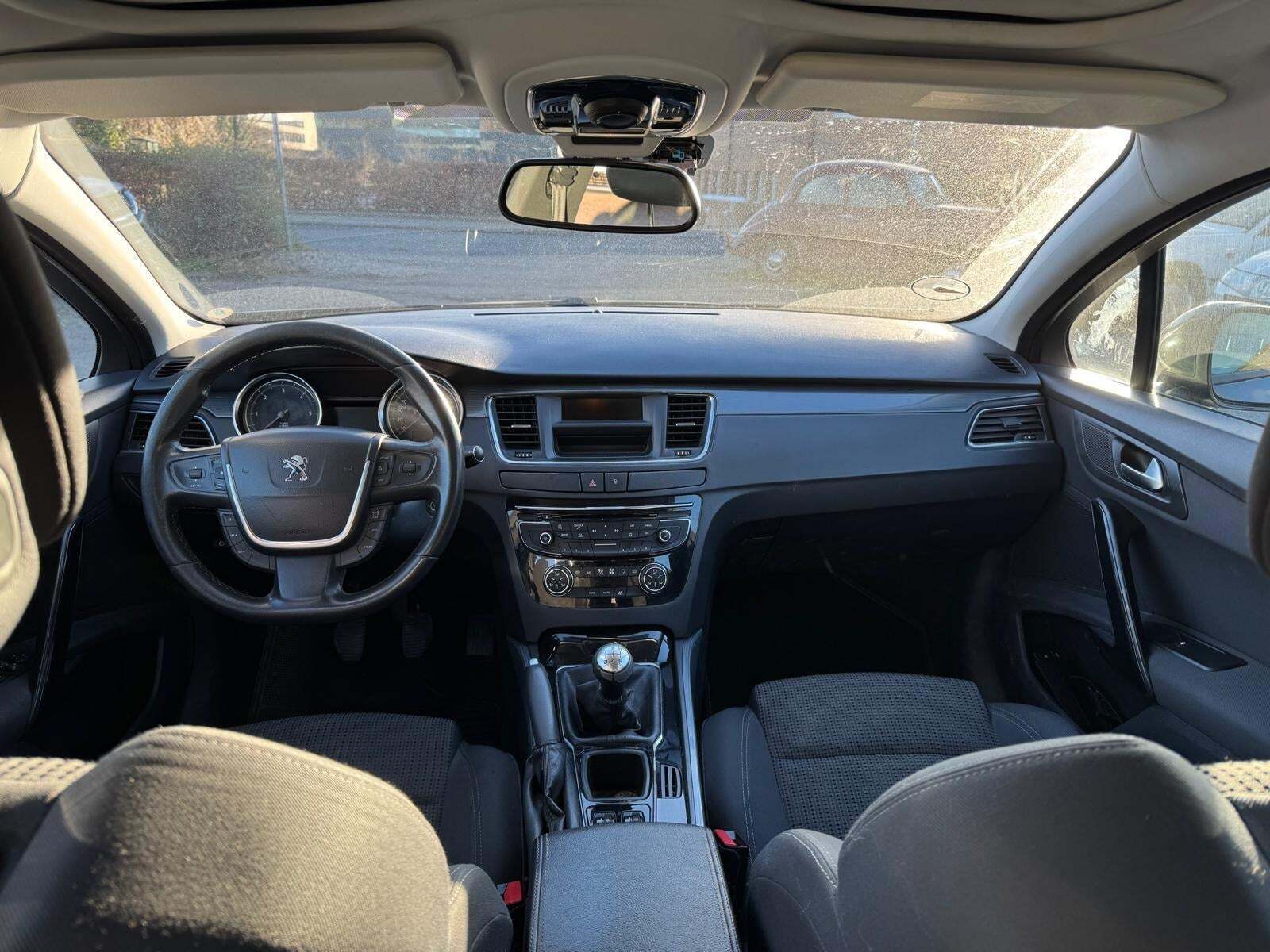 undefined Peugeot 508 fra 2011