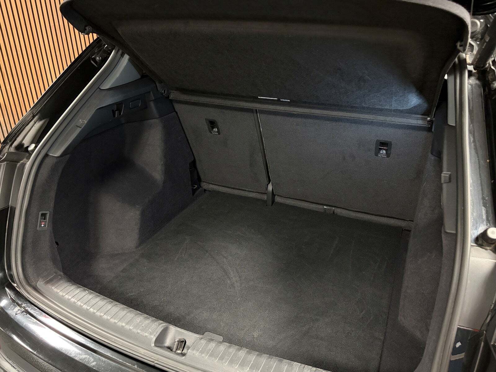 Sort Audi Q4 e-tron fra 2021