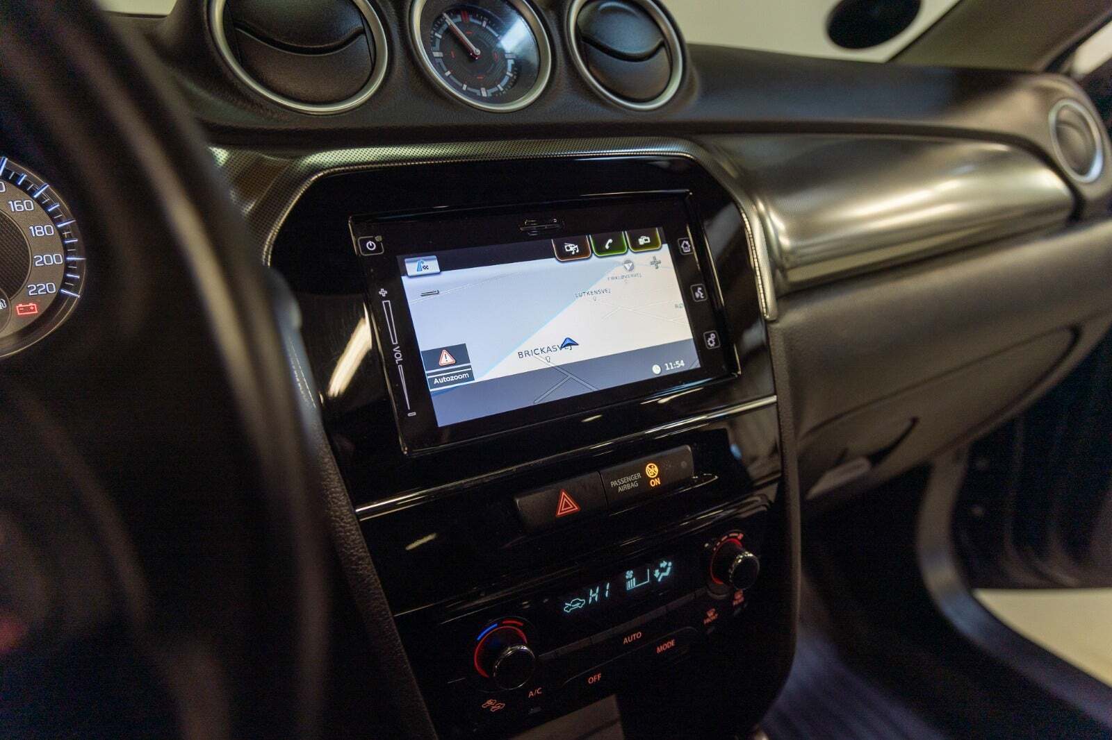 Blå Suzuki Vitara fra 2022