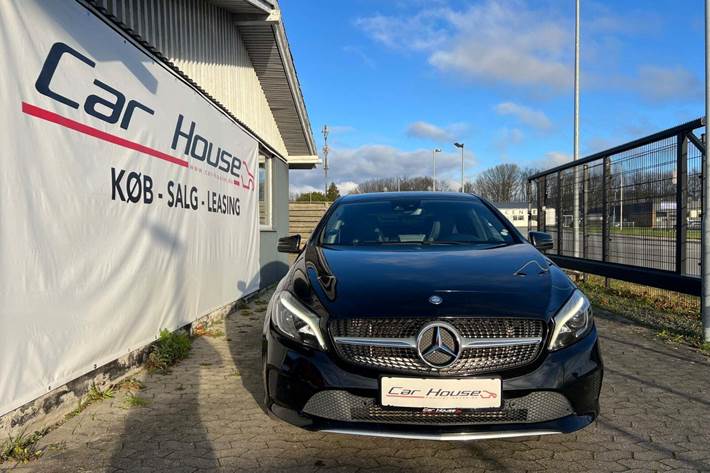 Sort Mercedes A200 d fra 2017