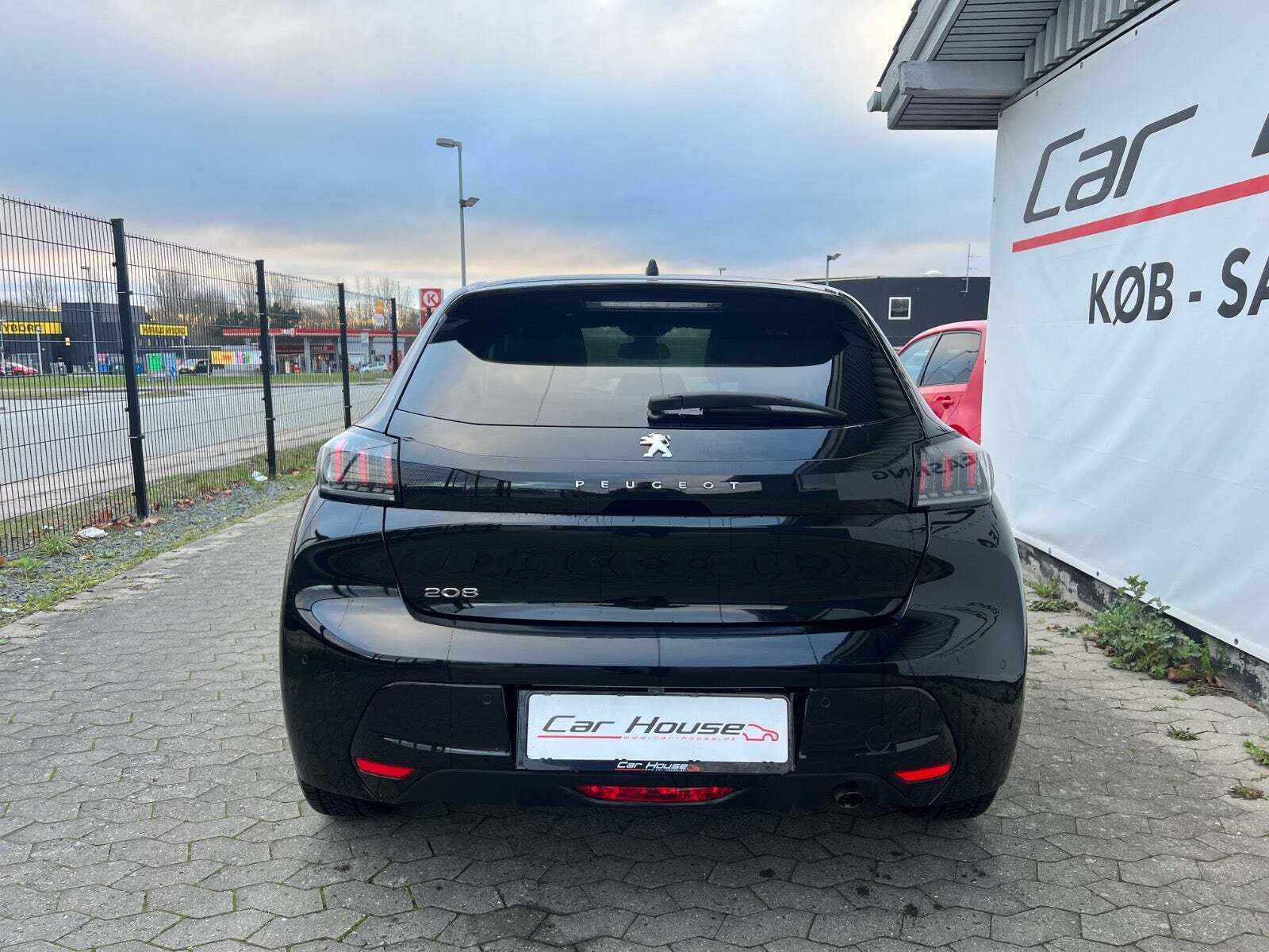 Peugeot 208 1,2 PureTech 100 Allure
