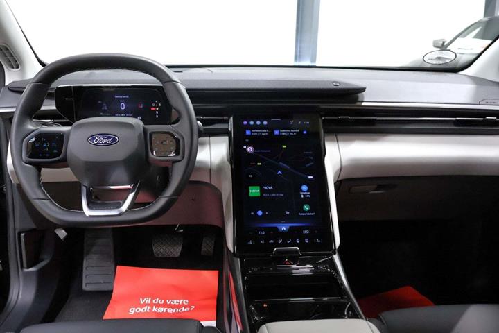 Sort Ford Explorer fra 2024