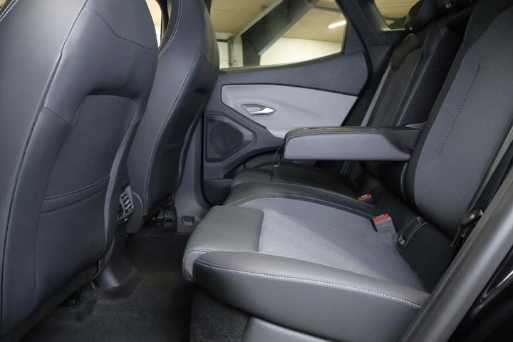 Sort Ford Explorer fra 2024