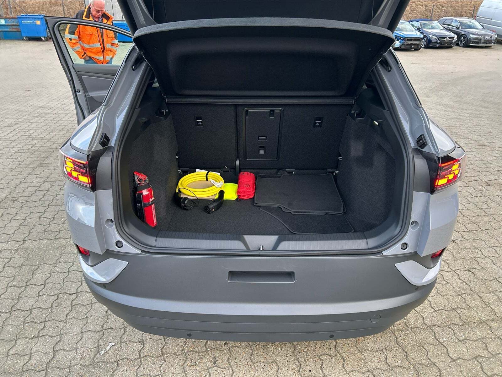 Grå VW ID.4 fra 2025