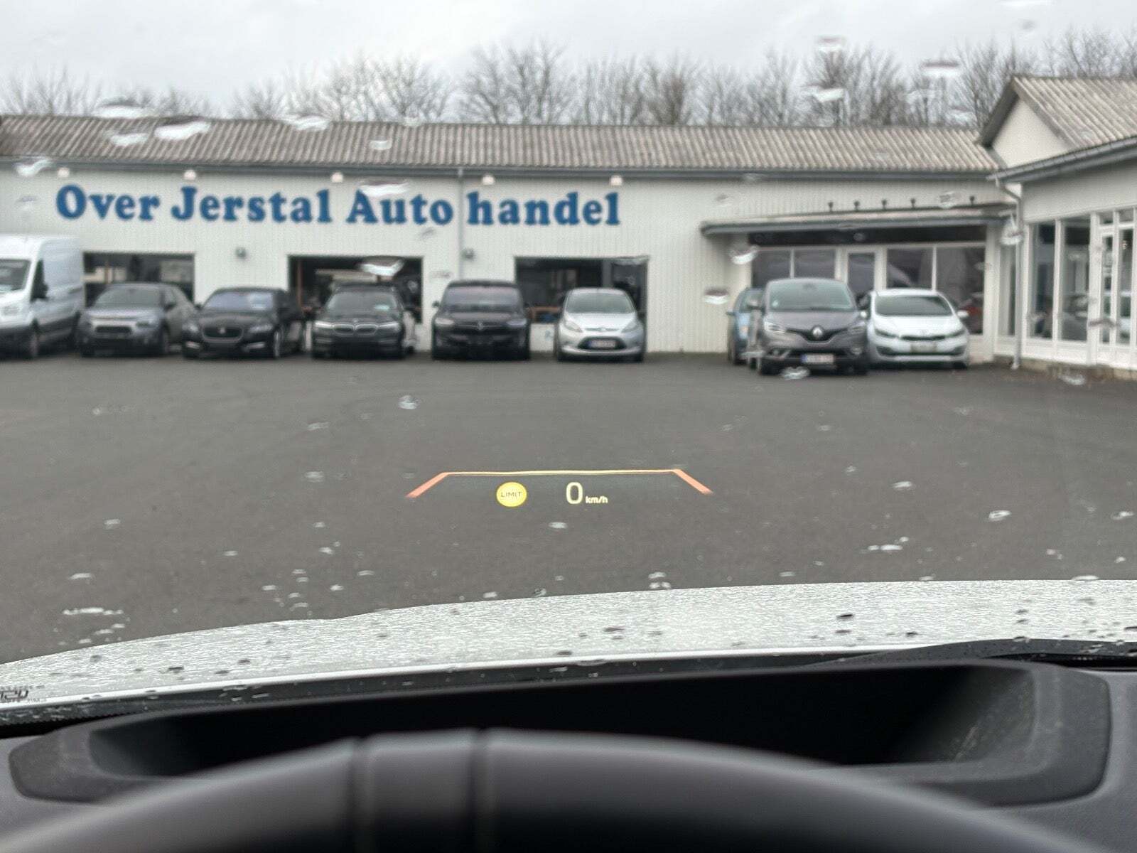 Hvid BMW i4 fra 2025