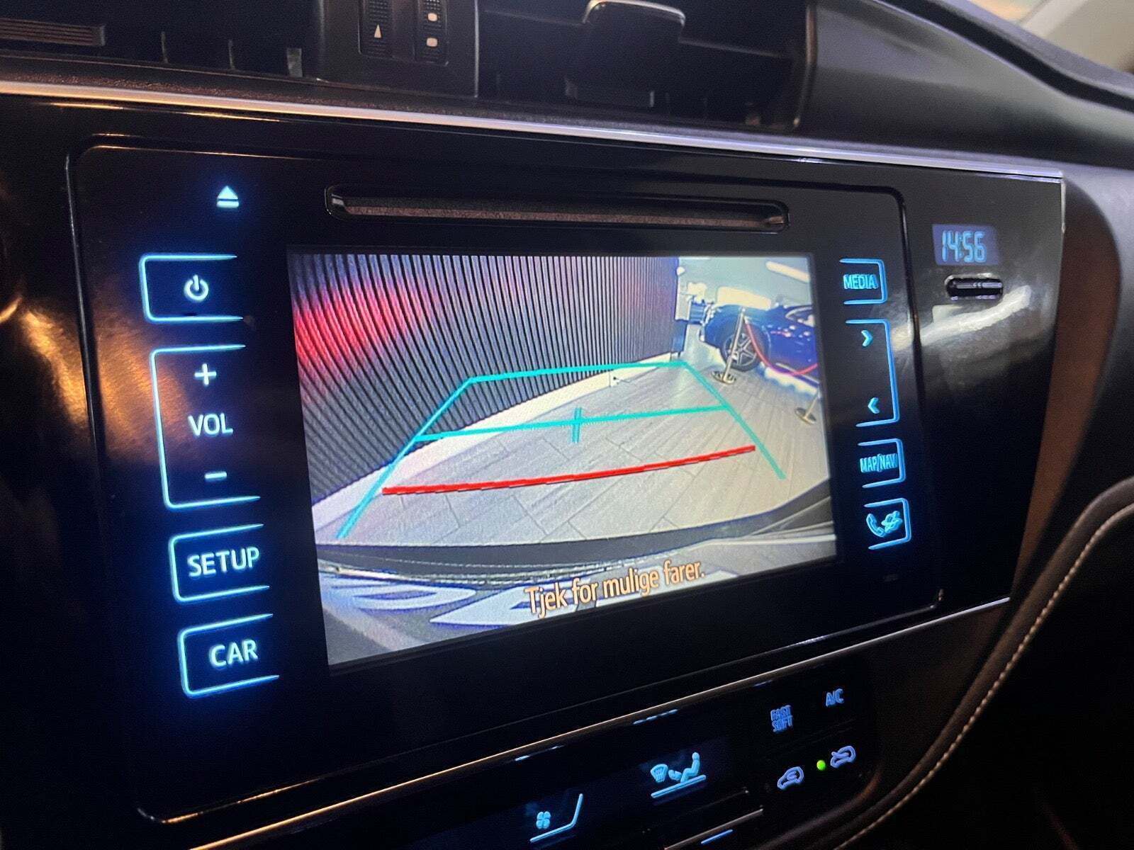 Sort Toyota Auris fra 2018