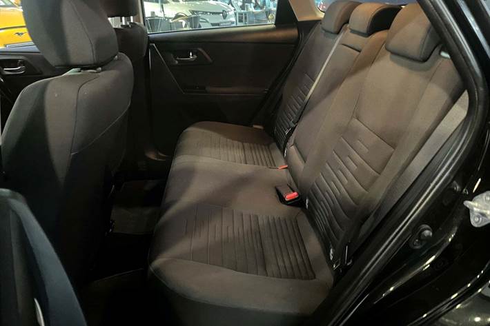 Sort Toyota Auris fra 2018