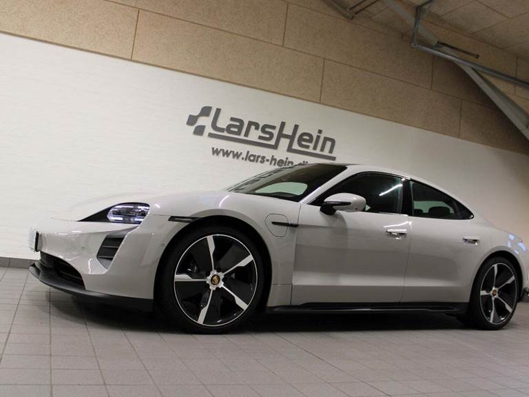 Porsche Taycan 4S Performance+