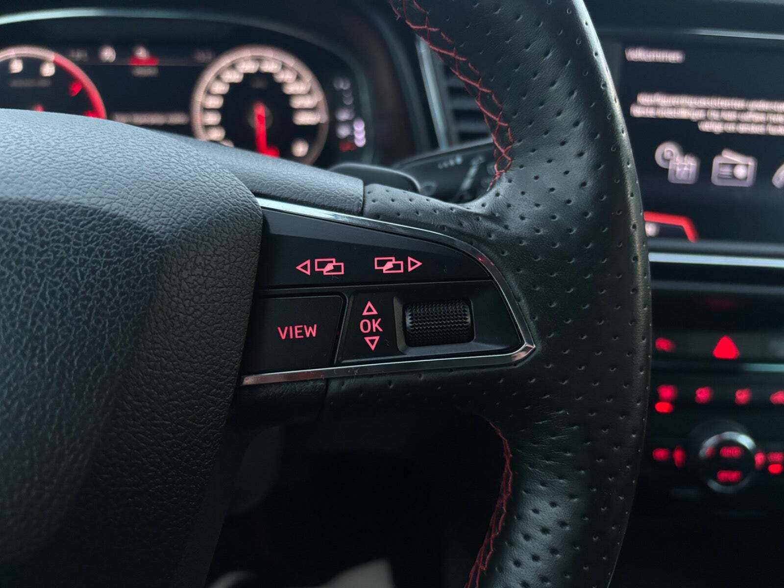 Grå Seat Leon fra 2020