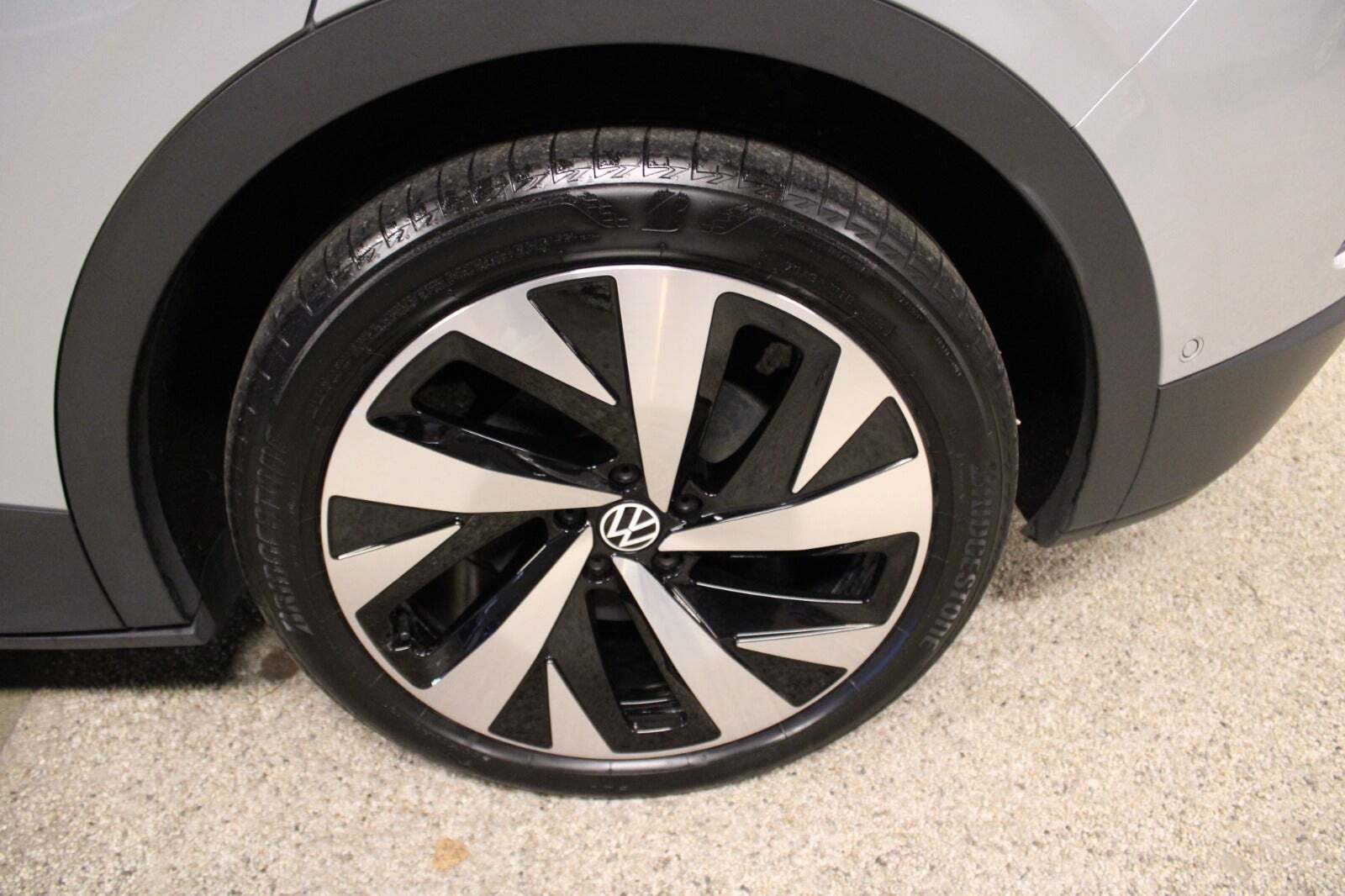 Sølv VW ID.4 fra 2022