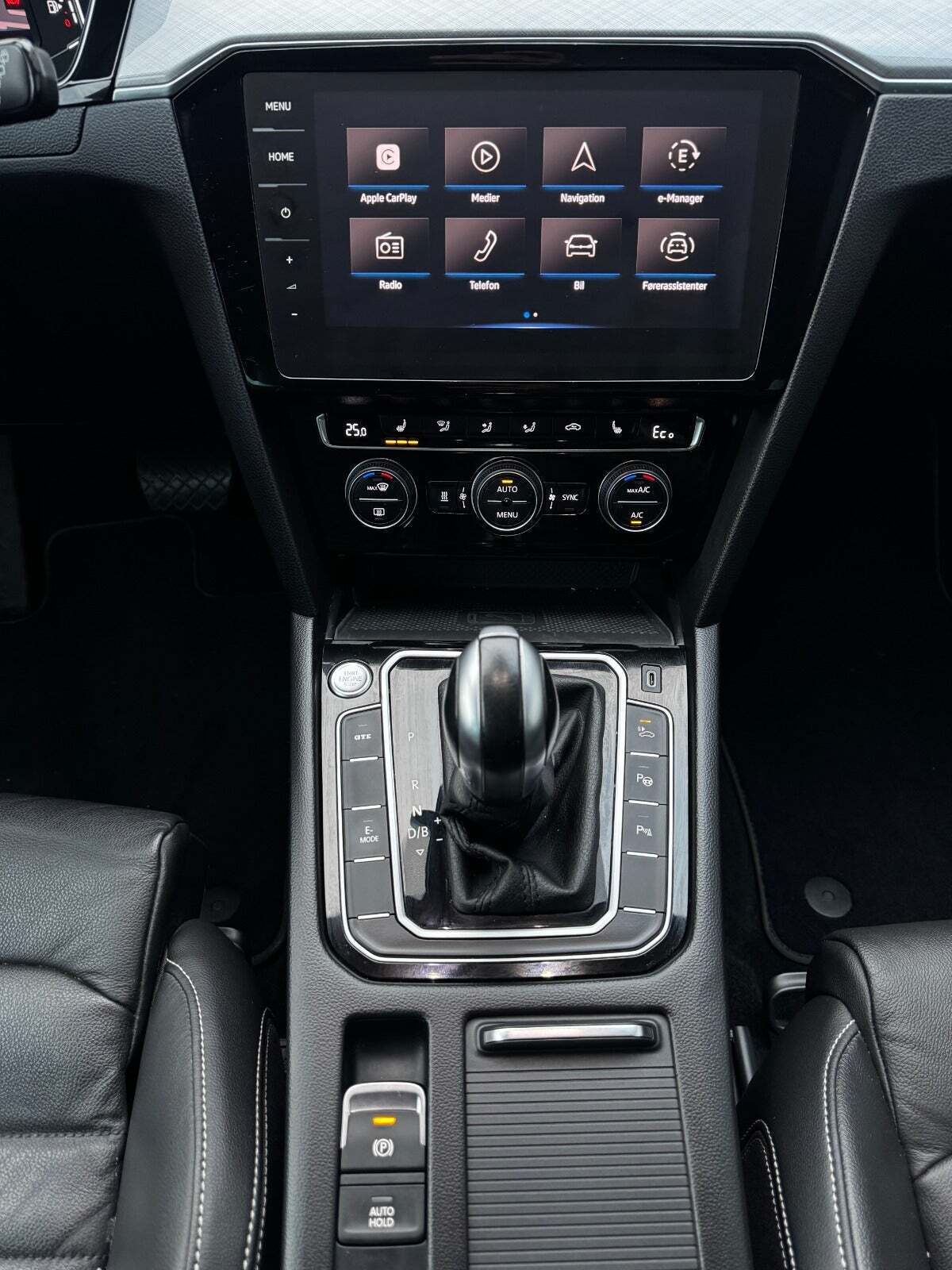 undefined VW Passat fra 2020