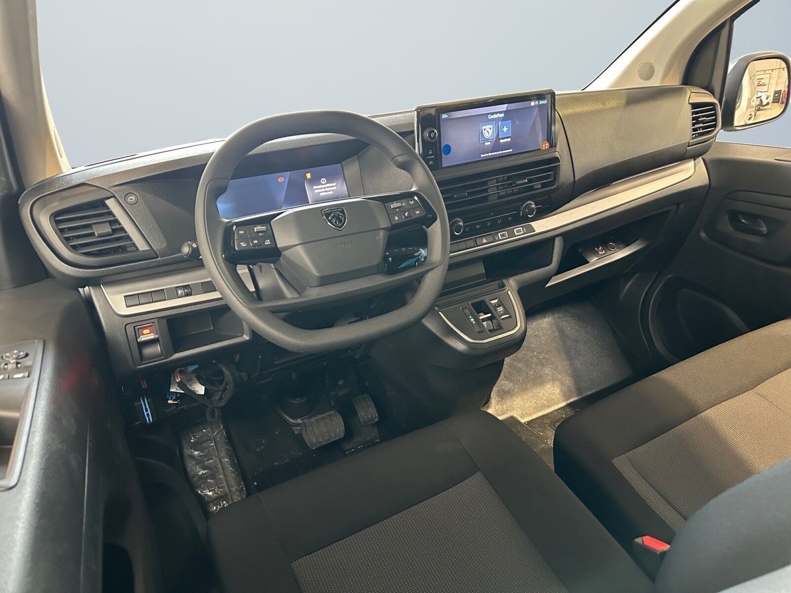 Peugeot e-Expert 75 L3 Combi