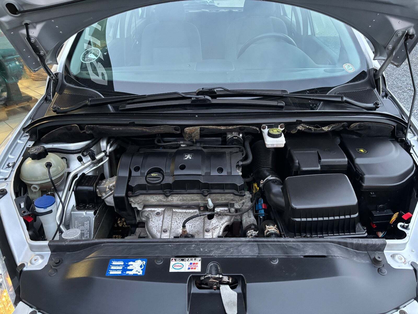 Sølv Peugeot 307 fra 2003