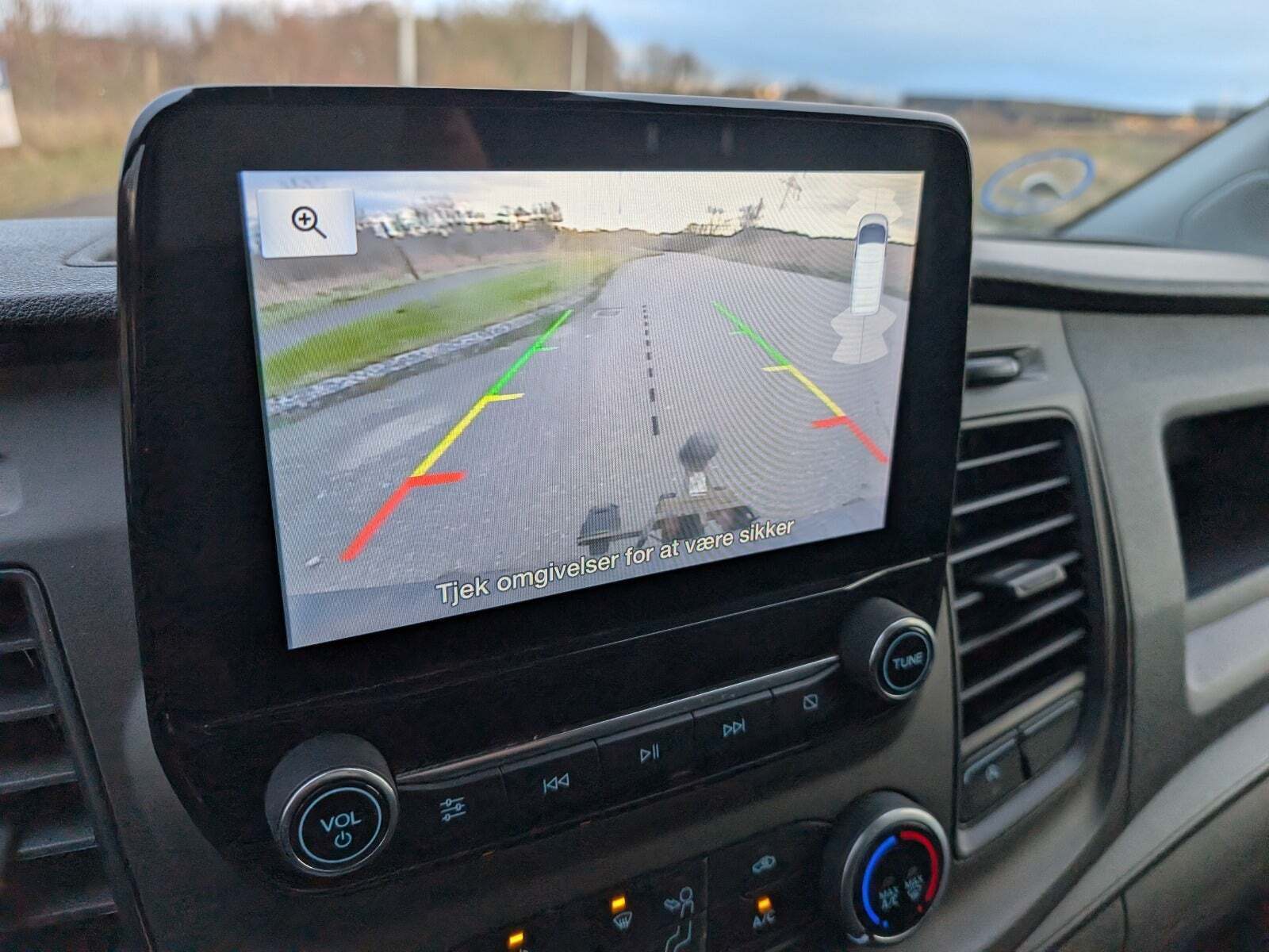 Hvid Ford Transit Custom 300L fra 2021